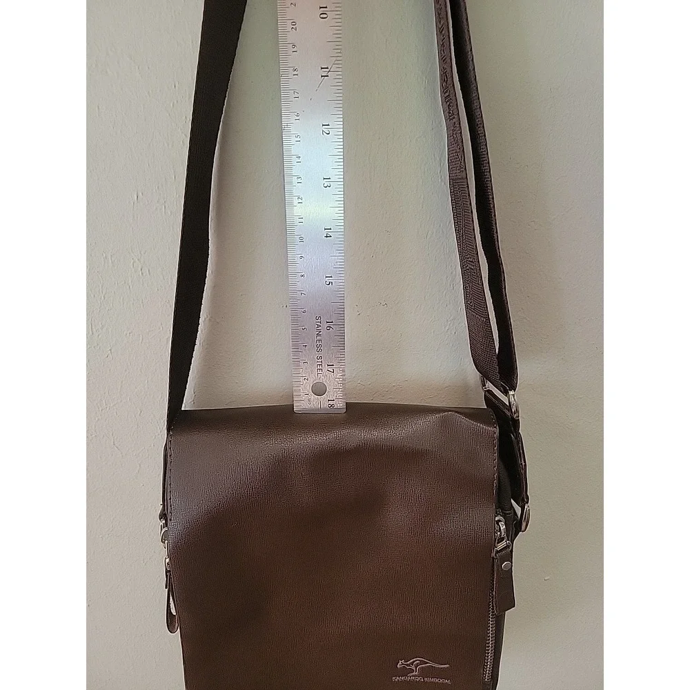 Kangaroo Kingdom Brand Messenger bag Tablet cross body Mens Leather